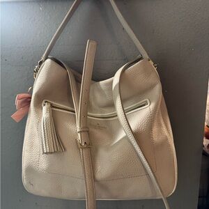 Elegant Cream Leather Shoulder Bag
